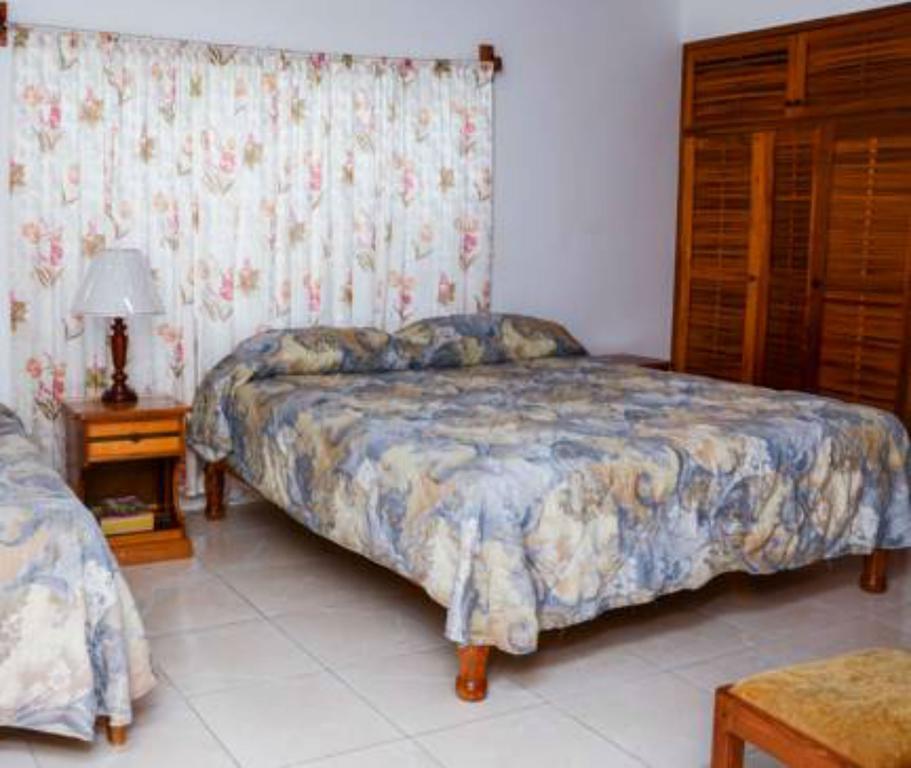 Vanvilla Guest House Negril Dış mekan fotoğraf