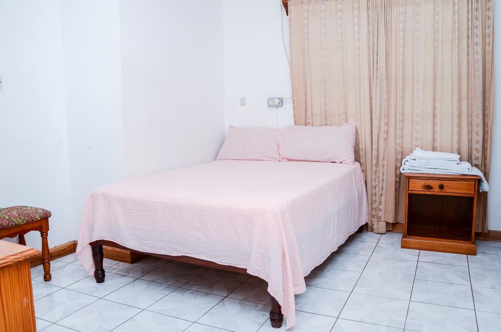 Vanvilla Guest House Negril Oda fotoğraf